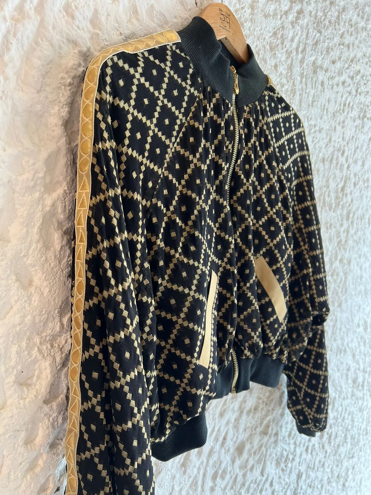 Banarsi Bomber