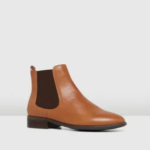 Hush Puppies: Camden