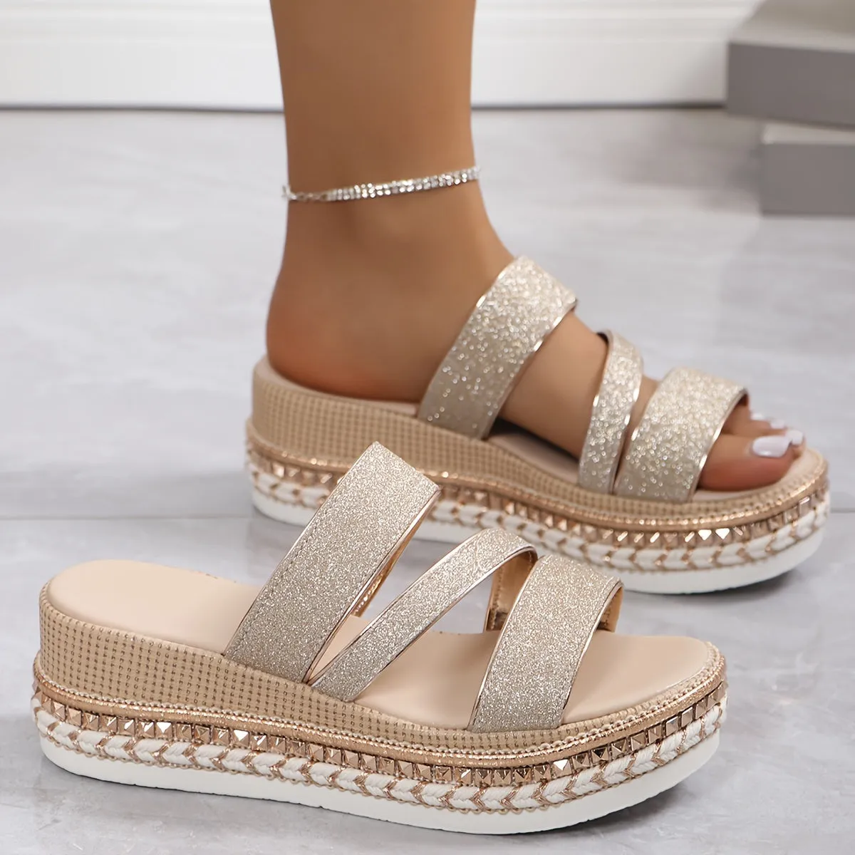 LINDY | Comfortable Spring Sandals