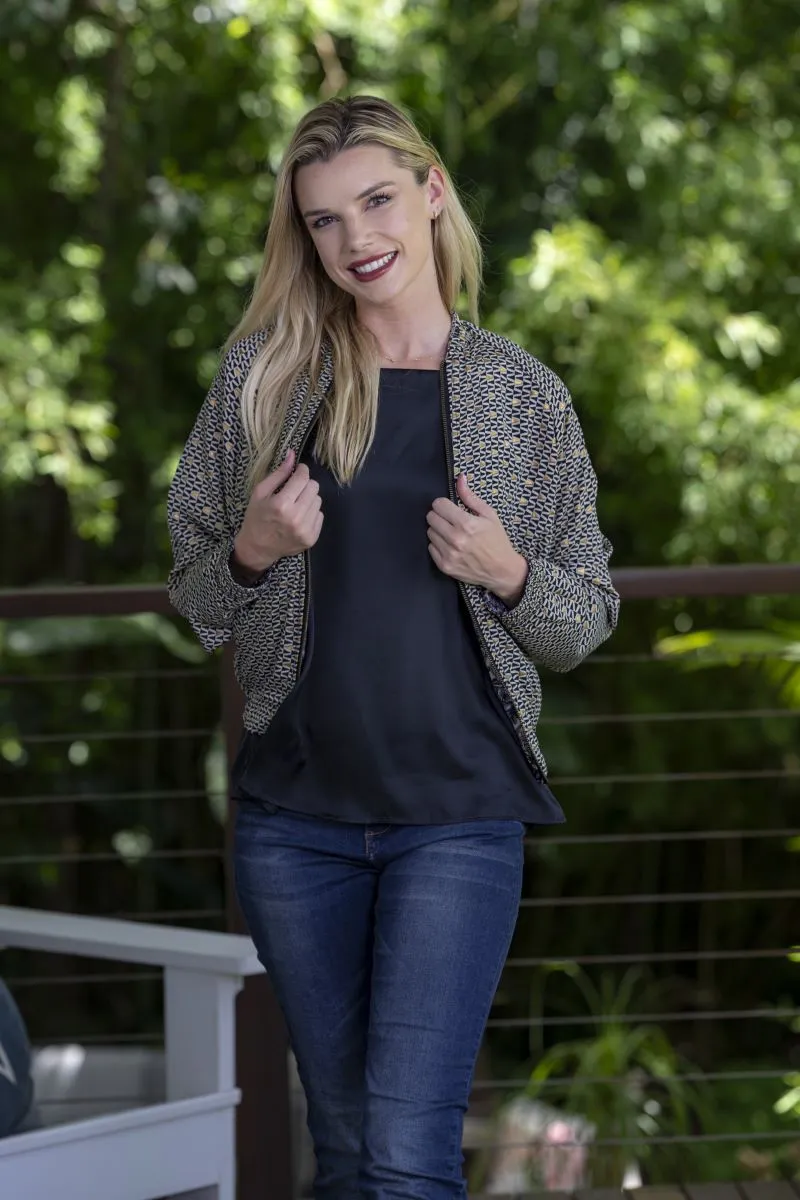 Maryka Reversible Bomber
