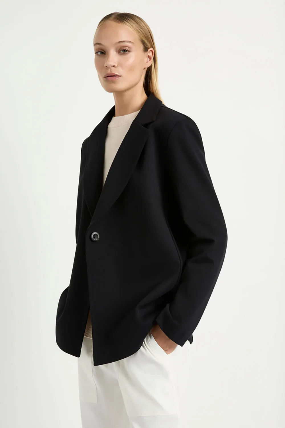 Mela Purdie Shaped Blazer in Black F095 4123