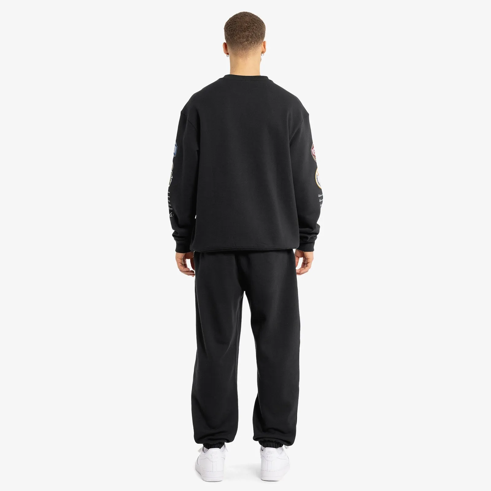 Milwaukee Bucks Conference Crew Sweatshirt - Black