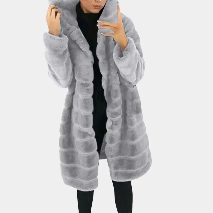 Stylish women's blazer by barbe