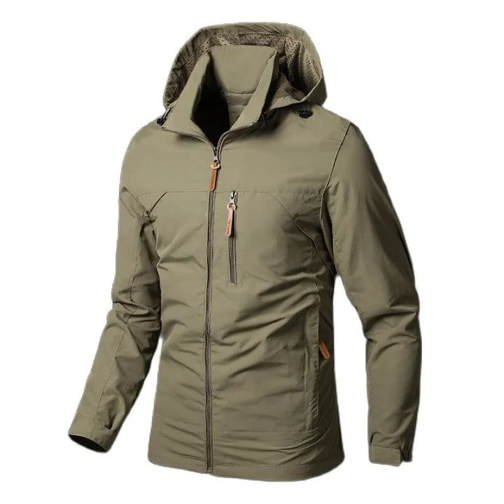 Trendige Funktionalität: Die UrbanTrek Winterjacke mit Stil!