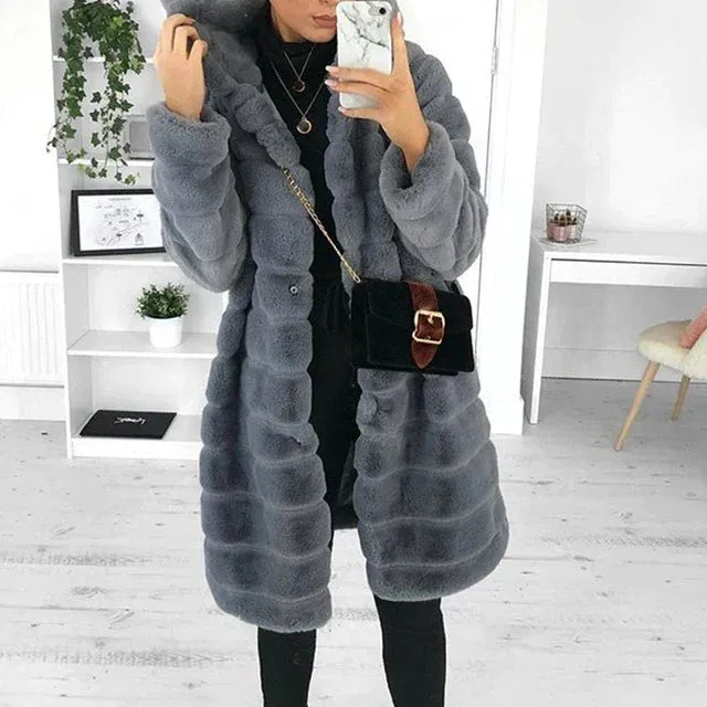 Warm hooded winter coat by Agna